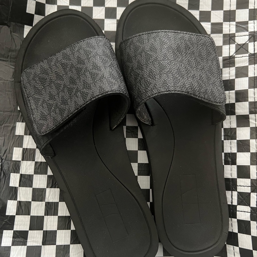 MK Slides